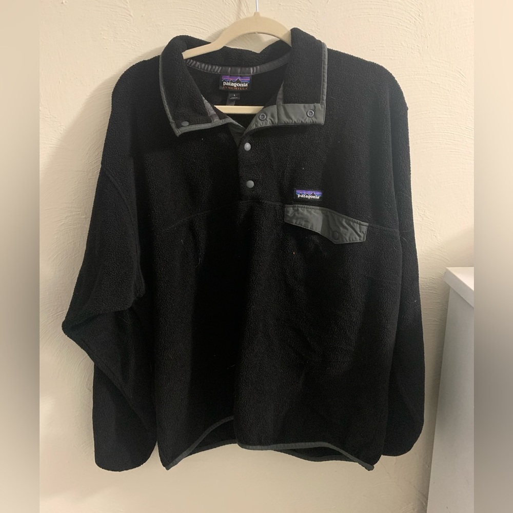 Black Patagonia Sherpa Quarter button up